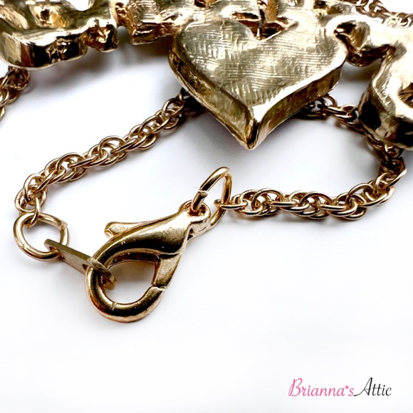 Spell out necklace for Grandma Gold Tone Sparkling Heart Lobster clasp 18" - Picture 9 of 9